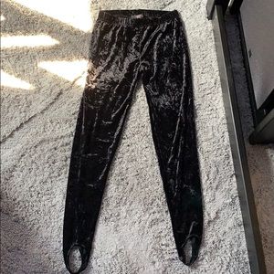 NEW Forever 21 Girls Black Velvet Leggings